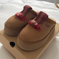 UGG Tazzle Castagna, Taglia 38