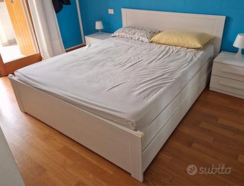 Letto matrimoniale IKEA con contenitore