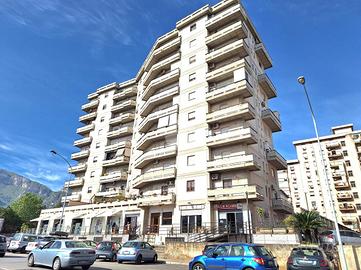 4 LOCALI A PALERMO
