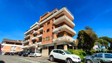 MAGAZZINO A CIAMPINO