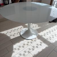 Tavolo rotondo vetro