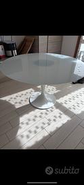 Tavolo rotondo vetro
