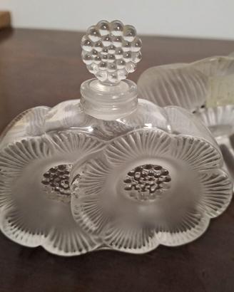 Bottiglia profumo in cristallo Lalique