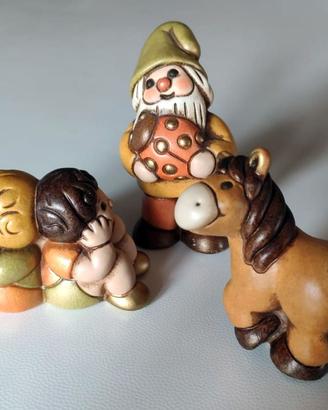 Gnomo, cavallo e coppia bimbi Thun