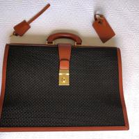 Ventiquattrore Stepan Serapian da uomo numerata