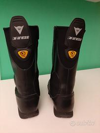 Stivali Moto Neri Taglia 42 – Pari al Nuovo