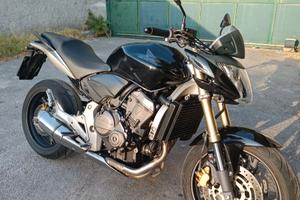 Honda Hornet 600 - Soli 17.000km (verificabili)