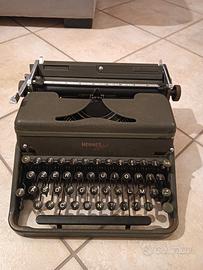 macchina da scrivere Hermes 2000 anni 50
