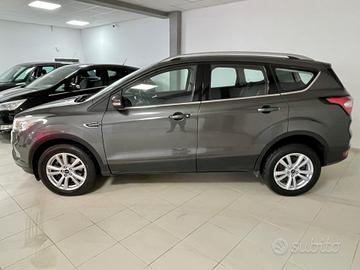 Ford Kuga 1.5 TDCI 120 CV S&S 2WD Titanium(Top del