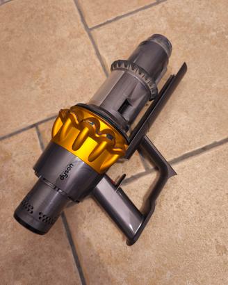 Dyson V15 Motore + Corpo Centrale
Funzionante