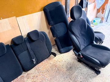 Interni lancia Y anno 2014