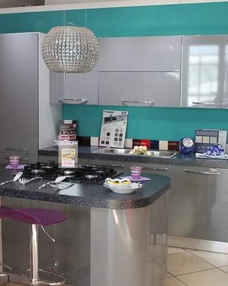cucina nuova mai usata