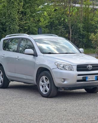 Toyota RAV 4 RAV4 2.2 D-4D 136 CV DPF Luxury 2009-