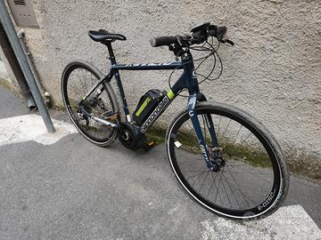 E-bike Cannondale con carrello porta bambini 