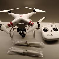 Drone DJI Phantom 3 PROFESSIONALE con auto pilota 