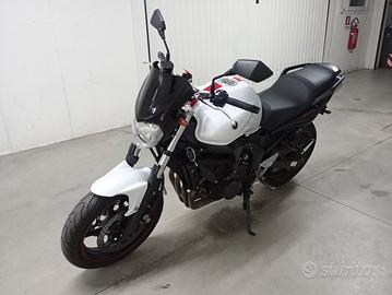 Yamaha FZ6 S2