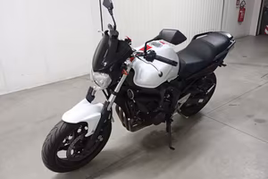 Yamaha FZ6 S2