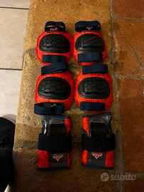 Protezioni bambino ginocchi