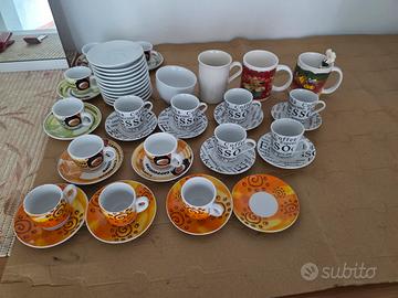 Tazze tazzine piattini vari 