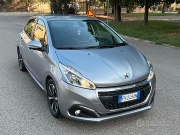 peugeot 208 Puretech  GPL 2019
