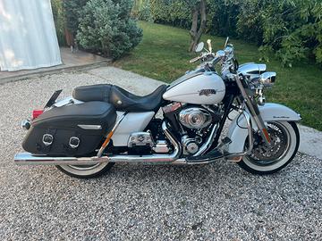 HD Road King Classic 103 2013