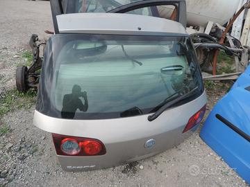 Portellone cofano fiat croma 2006