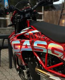 gas gas sm 700