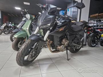 QJ Motor SRK 700 - Promo