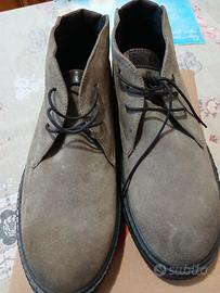 Stivaletto scamosciato uomo