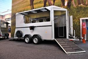 Trailer van trasporto cavalli 3 posti