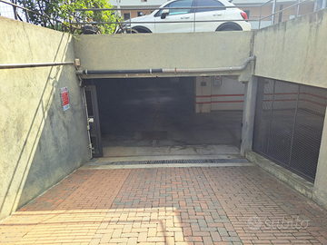 Garage vendita Andora