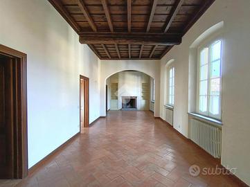 4 LOCALI A ROBECCO SUL NAVIGLIO