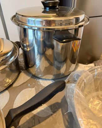 Batteria pentole professionale Holiday by Vollrath
