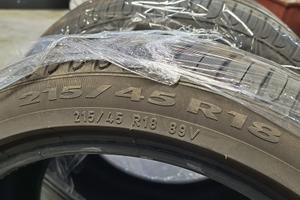 Pneumatici 215/45 r18