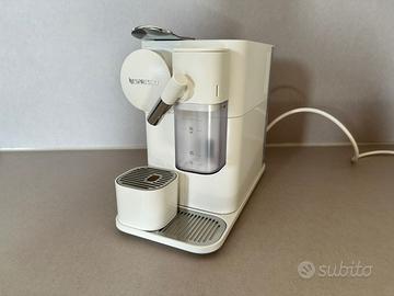 Macchina del caffè Lattissima One di De’Longhi