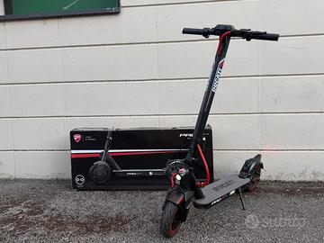 Monopattino Ducati PRO-II Plus