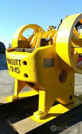 Frantoio a mascelle magutt cr45