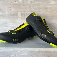 Scarpe ciclosmo strada FIZIK tempo overcurve R5