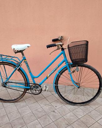Bicicletta da 26 maino con cesto meccanica perfett