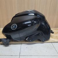 Yamaha mt 03 serbatoio ed altro