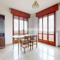 APPARTAMENTO IN CENTRO A TOLE' CON BALCONE, CANTI