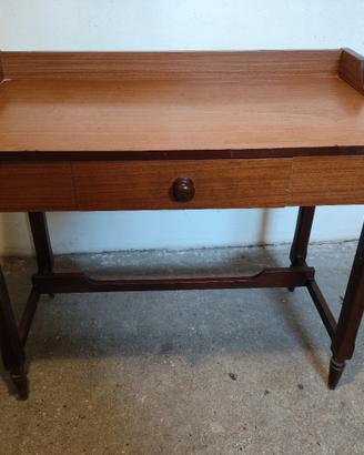 Scrivania vintage in legno – cassetto – anni ’60/’