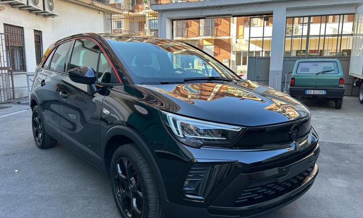 OPEL Crossland 1.2 110cv GS Line + Navi + Camera