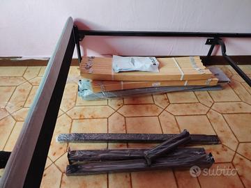 letto matrimoniale Ikea sluttum