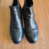 Stivaletti neri invernali 