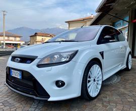 FORD Focus 2.5T (305CV) 3p. RS ITALIANA WHITE ED