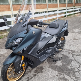Yamaha t max tech max