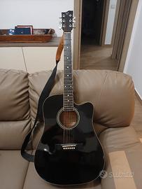Chitarra acustica amplificata Rolling 's.
