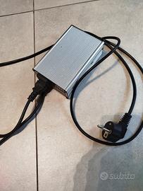 caricatore bici elettrica 42V 2,5 A