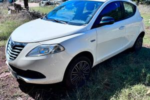 ELEFANTINO LANCIA Y - METANO